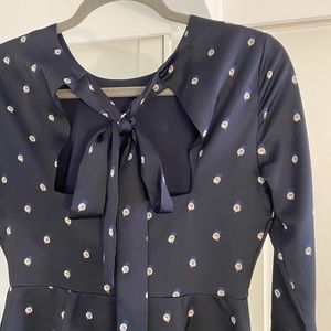 Banana Republic mini dress. size petite 0. navy blue with pattern